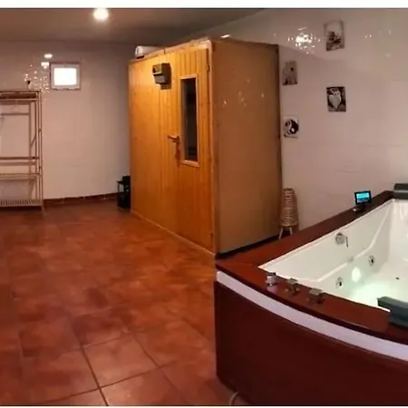 La San Antonio Villa Peguerinos
